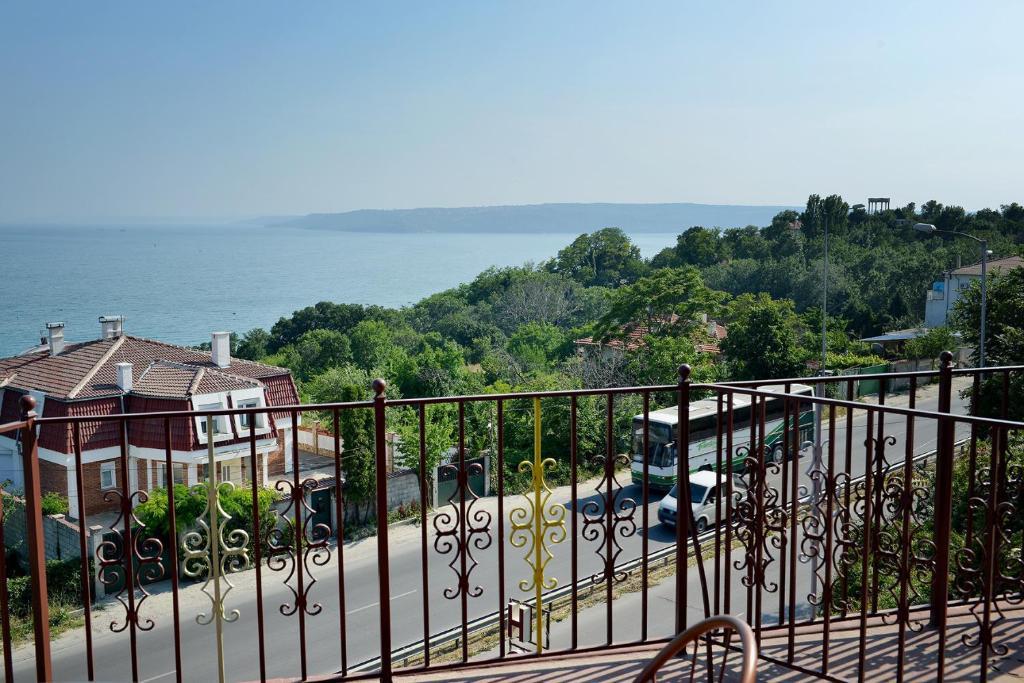 Ellinis Hotel Varna Exterior foto